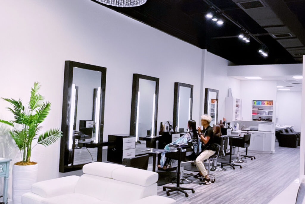 beauty salon dePayolle interior